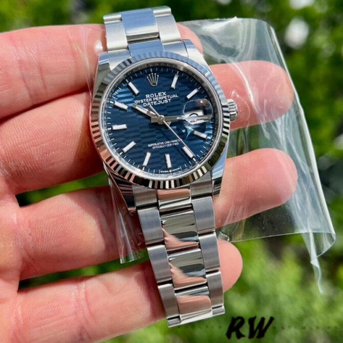 221744134 Fluted Bezel Blue Fluted-motif Dial 41MM Mens Replica Watch