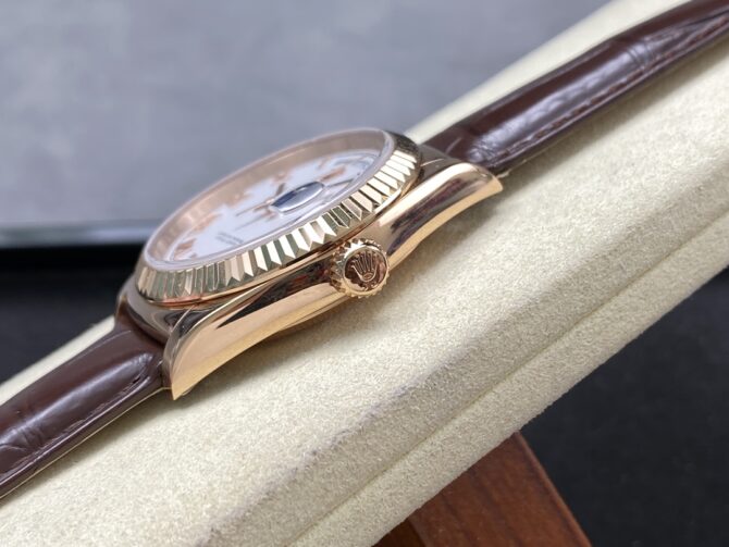 Replica Rolex Day Date 36 White Dial 118135 0064 Brown Leather Watch