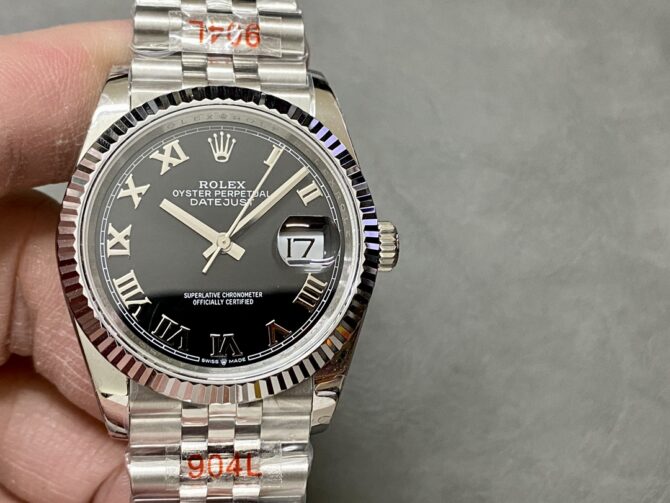 776234 Stainless Steel Fluted Bezel Black Roman Dial 36mm Mens Replica Watch