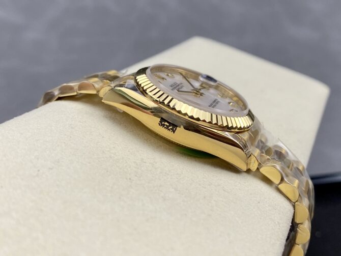 Replica Watch 278-0010 Women's Watch