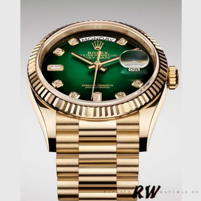 Replica Rolex Day-Date 128238 Fluted Bezel Green Diamond Dial 36MM Unisex Watch