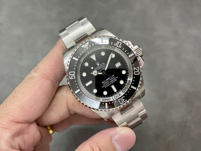 Rolex Deepsea 126660 Black Dial Oyster Steel 44mm Mens replica watch