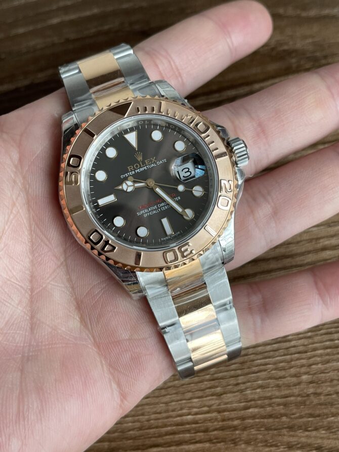 Rolex Yacht-Master 126621 EverRose Gold Black Dial 40MM Mens Replica Watch