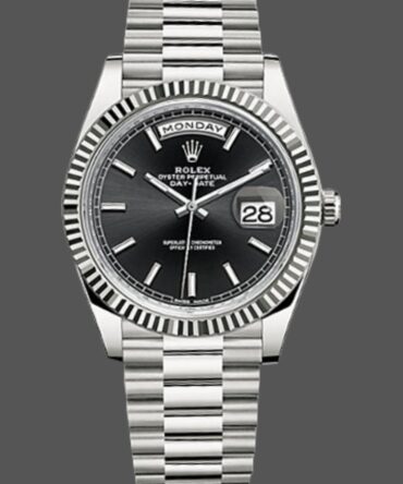 Replica Rolex Day-Date 228239 Black Index Dial Fluted Bezel 40mm Mens Watch