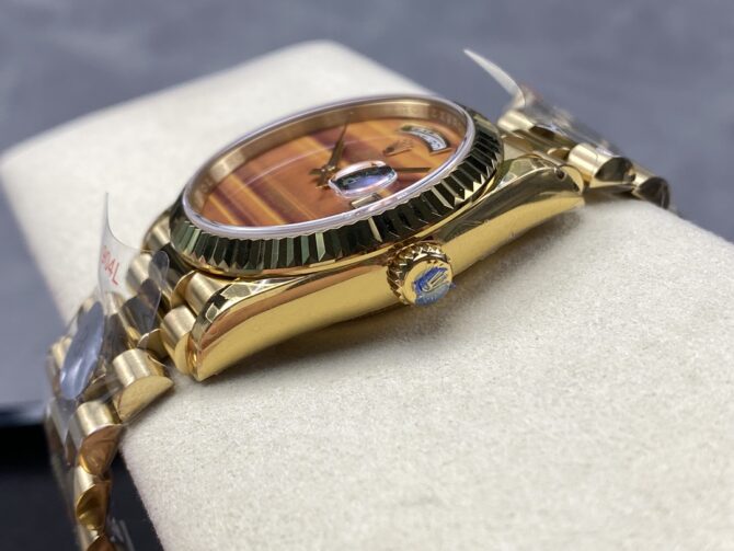 Replica Rolex Day Date 18038 Yellow Gold Tigers Eye Watch