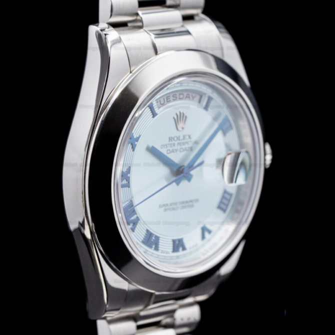 Replica Rolex Day-Date 218206 Concentric Circle Ice Blue Dial Platinum 41MM Mens Watch