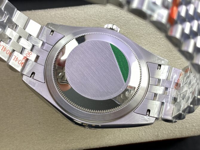 Rolex Sky Dweller 42 White Dial Fluted Bezel M336934 0004 Men's Watch