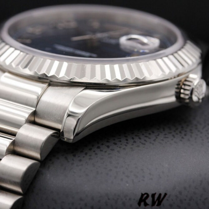 Replica Rolex Day-Date 228235 Sundust Index Dial Fluted Bezel 40mm Mens Watch