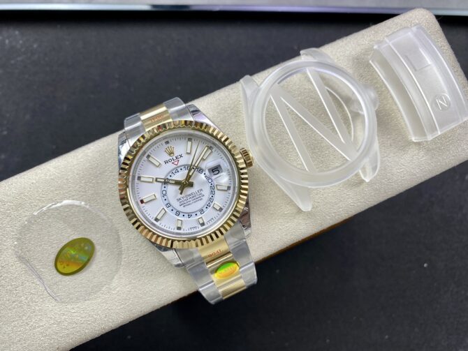 Rolex Sky Dweller 42mm White Dial Stick Markers m336933 0005 Men's Watch