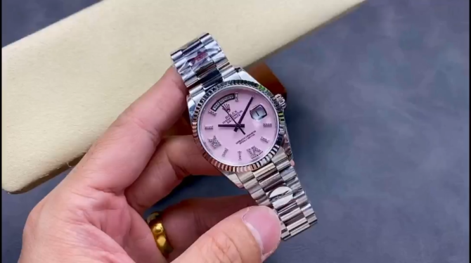 Replica Rolex Day Date 36 Pink Roman m128236 0006