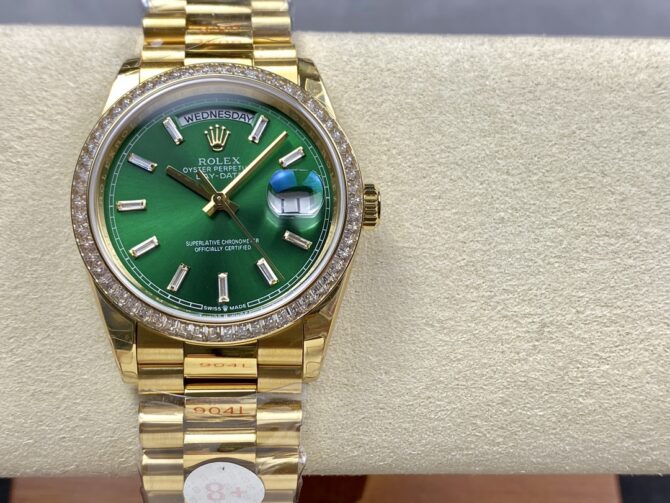 Replica Rolex Day Date 36mm Green Dial Diamond-Set Bezel President Bracelet m128398tbr 0035