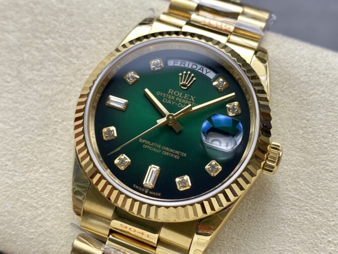 Replica Rolex Day-Date 128238 Fluted Bezel Green Diamond Dial 36MM Unisex Watch