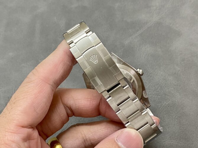 Rolex Oyster Perpetual 41mm Blue Dial Stainless Steel m124300-0008