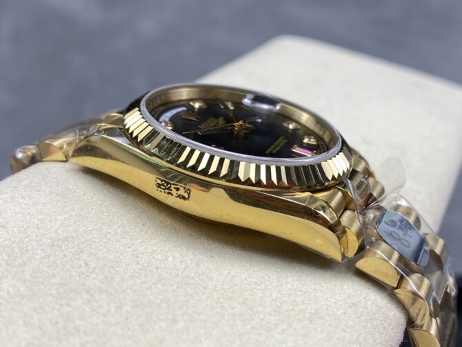 Replica Rolex Day-Date 118235 Fluted Bezel Chocolate Dial 36mm Unisex Watch