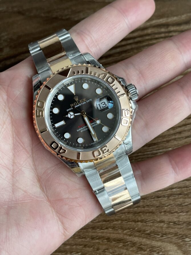 Rolex Yacht-Master 126621 EverRose Gold Black Dial 40MM Mens Replica Watch