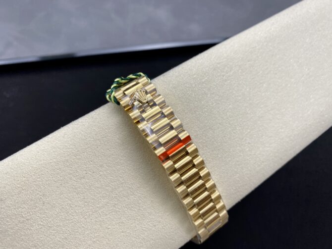 Replica Watch 278-0010 Women's Watch