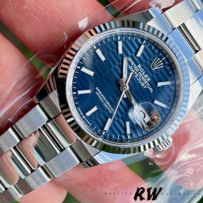 221744134 Fluted Bezel Blue Fluted-motif Dial 41MM Mens Replica Watch