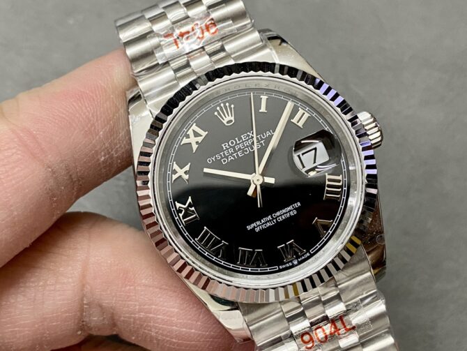 776234 Stainless Steel Fluted Bezel Black Roman Dial 36mm Mens Replica Watch