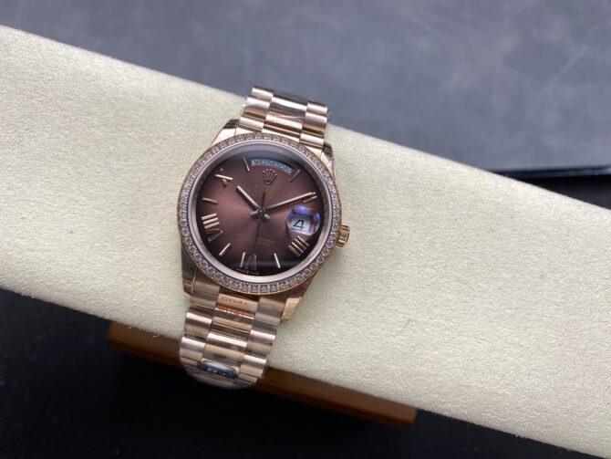 Replica Rolex Day Date 36 Everose Gold Diamond Bezel m128345rbr 0075