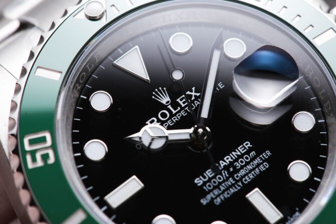 Replica Rolex Submariner 126610LV Green Bezel Black Dial 41mm Mens Watch