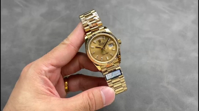 Replica Rolex Day Date 36 Champagne Dial Yellow Gold Bracelet 128238 0132