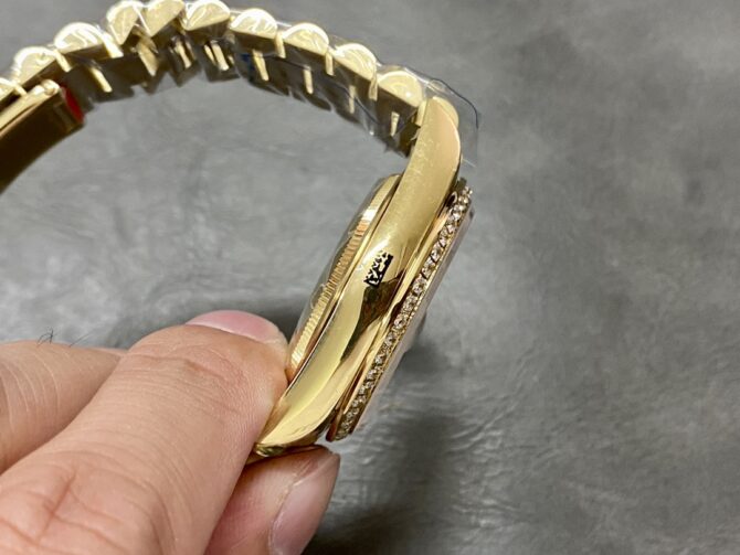 Replica Rolex Day Date 36 Yellow Gold Diamond Bezel MOP Dial m128348rbr 0019
