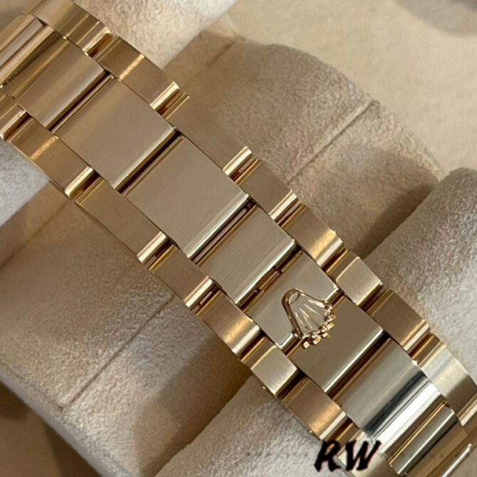 Replica Rolex Day-Date 118388 Yellow Gold Green Index Dial 36MM Unisex Watch
