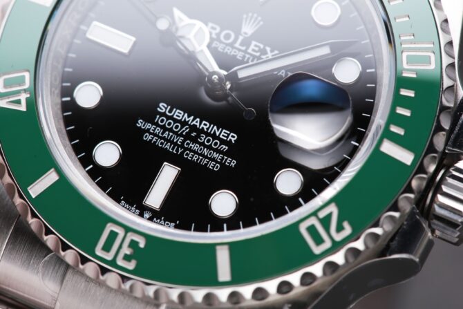 Replica Rolex Submariner 126610LV Green Bezel Black Dial 41mm Mens Watch
