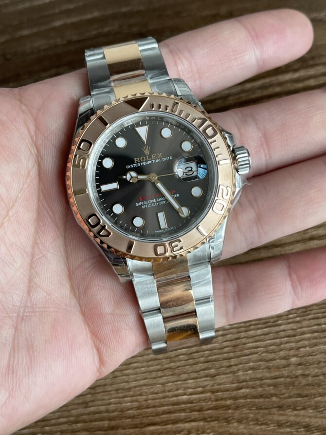 Rolex Yacht-Master 126621 EverRose Gold Black Dial 40MM Mens Replica Watch