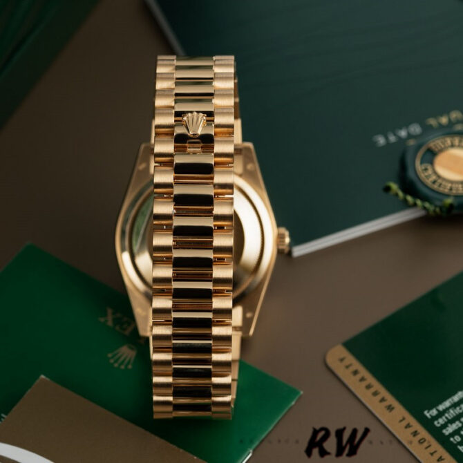 Replica Rolex Day Date 118348 Champagne Jubilee Diamond Dial Yellow Gold 36mm Unisex Watch