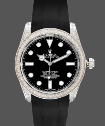 Rolex Submariner 116610 Black Dial Rubber strap 40mm Mens Replica Watch