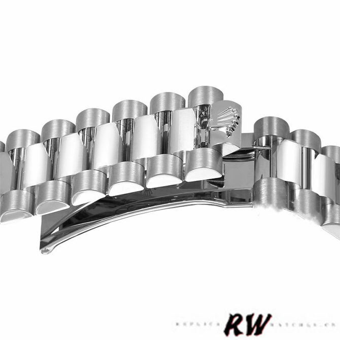 Replica Rolex Day Date 118346 Black Diamonds Dial 36mm Unisex Watch