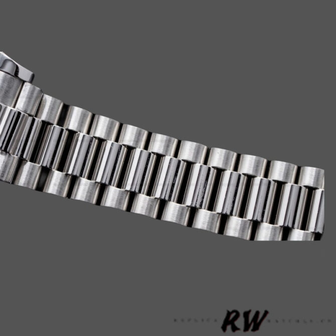 Replica Rolex Day-Date 218206 Concentric Circle Ice Blue Dial Platinum 41MM Mens Watch
