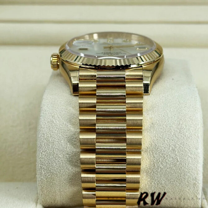 Replica Rolex Day-Date 128239 Blue Ombre Diamond Dial 36MM Unisex Watch