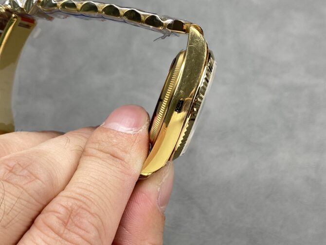 Replica Rolex Day Date 36 Champagne Dial Yellow Gold Bracelet 128238 0132