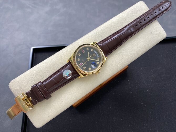 Replica Rolex Day Date 118138 0020 Yellow Gold Diamond Ruby 36 mm