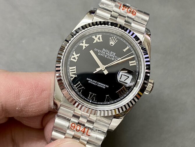 776234 Stainless Steel Fluted Bezel Black Roman Dial 36mm Mens Replica Watch