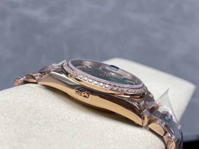 Replica Rolex Day Date Oyster 36 mm Everose Gold Diamonds Bezel M128345RBR 0068