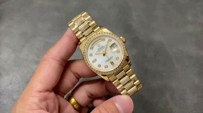 Replica Rolex Day Date 36 Yellow Gold Diamond Bezel MOP Dial m128348rbr 0019