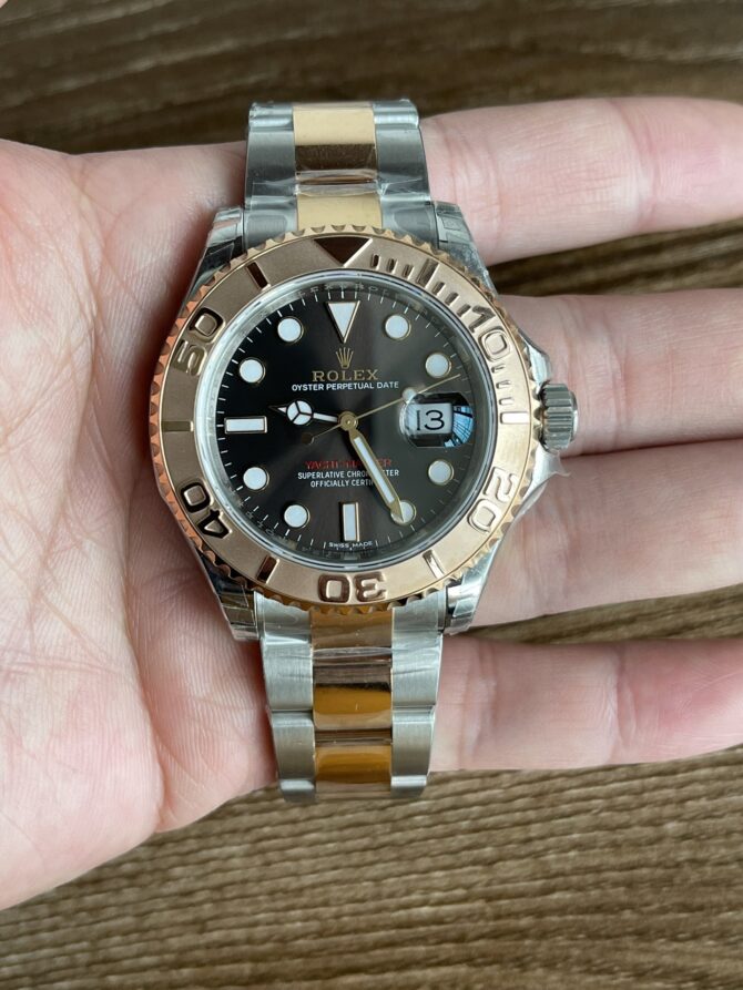 Rolex Yacht-Master 126621 EverRose Gold Black Dial 40MM Mens Replica Watch