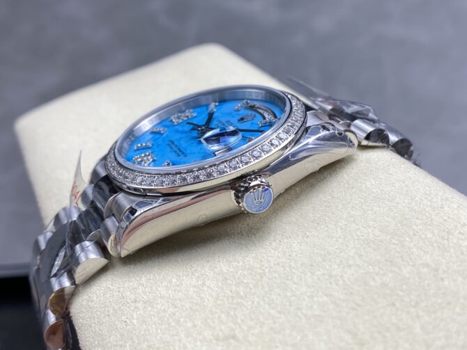 Replica Rolex Day Date 36 Platinum Turquoise Diamond-Set Roman Dial Diamond Bezel m128396tbr 0016