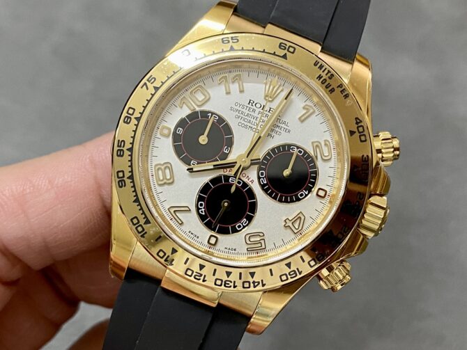 Rolex Cosmograph Daytona Yellow Gold Case Silver Dial 116518 Men's Watch