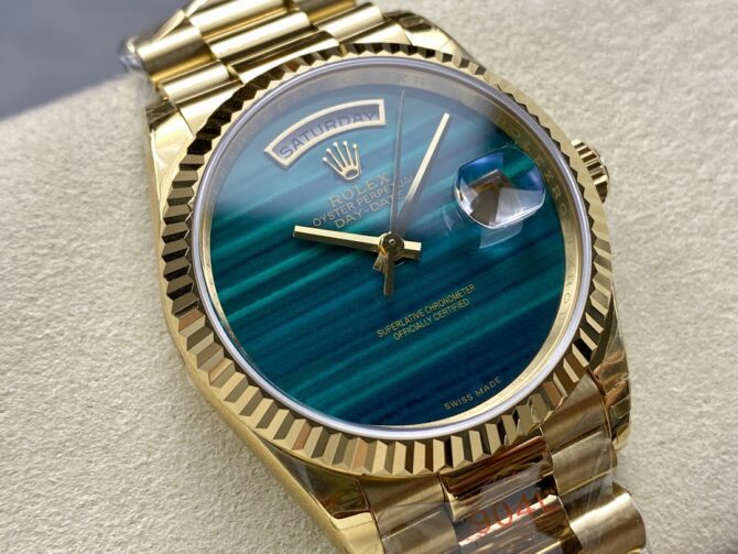 Replica Rolex Day Date 18038 Yellow Gold Tigers Eye Watch