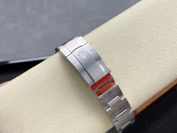 Rolex Oyster Perpetual Coral Red Dial Oyster Bracelet 126000 0007